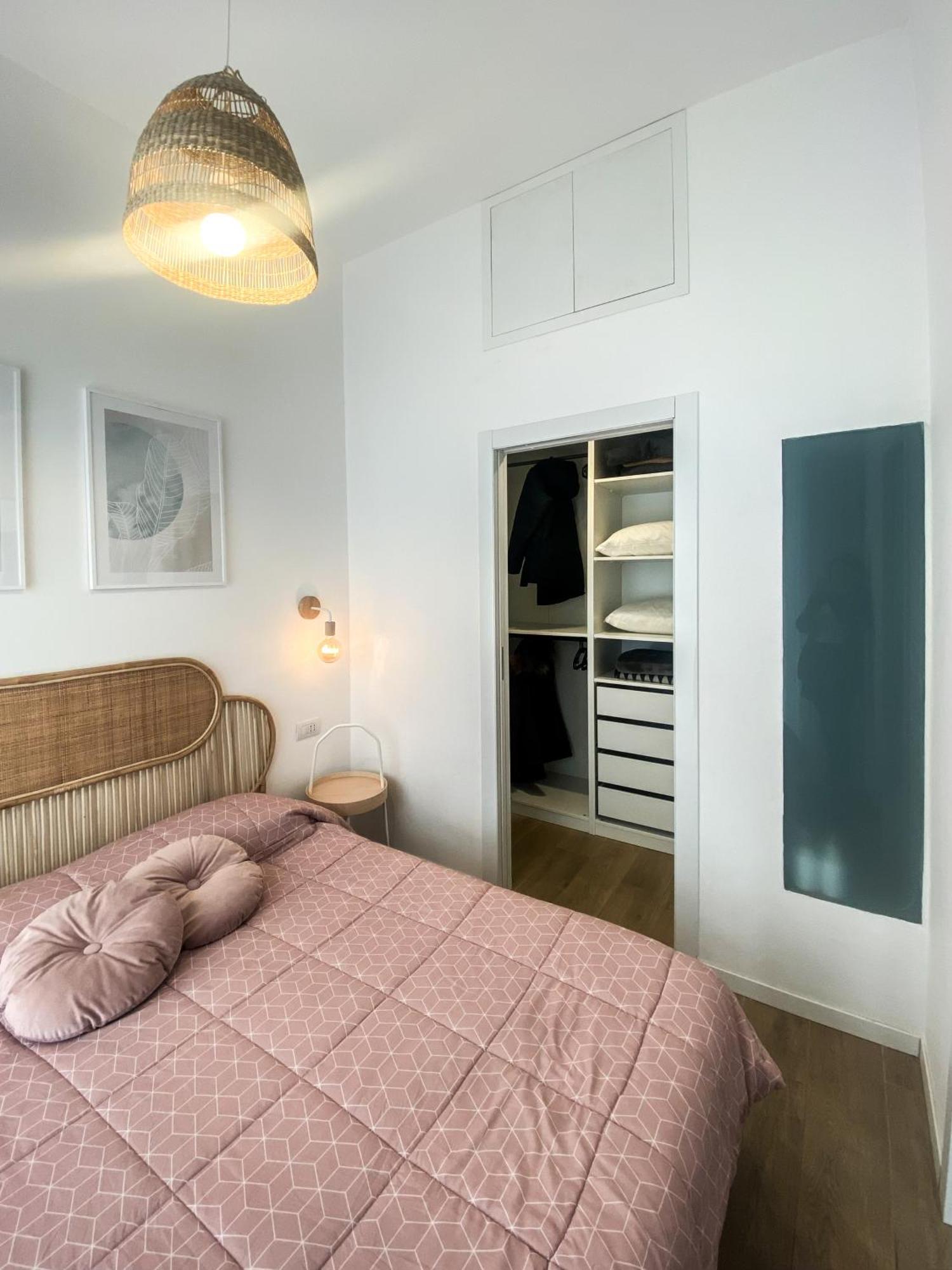 Molino Cozy Apartment With Park View In Downtown Milano Bagian luar foto